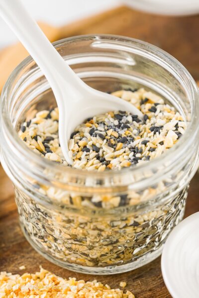 mason jar with Everything Bagel seasoning and spoon